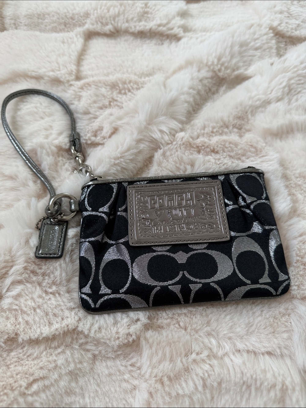 Vintage Coach poppy Black and Silver Signature Wristlet